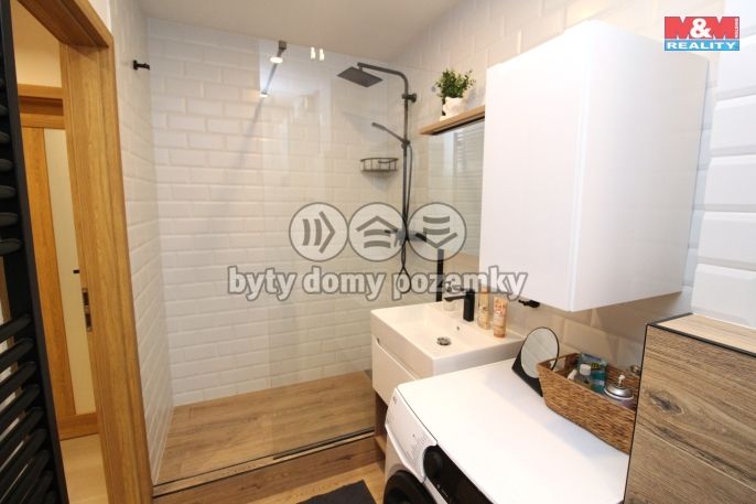 Pronájem, Byt 2+1, Měšice