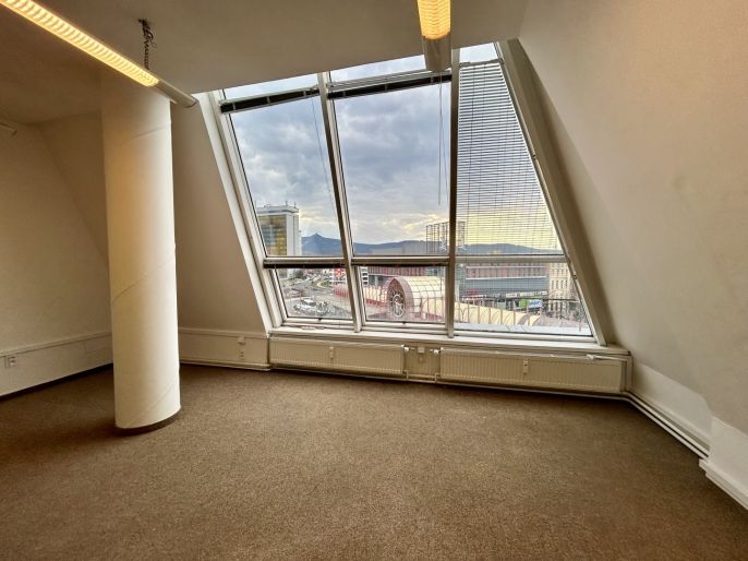 Pronájem, Obchod a služby, Liberec