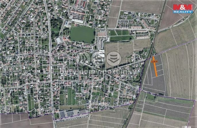 Prodej, Pole, Veleň