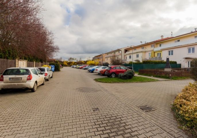 Prodej, Byt 2+kk, Nehvizdy