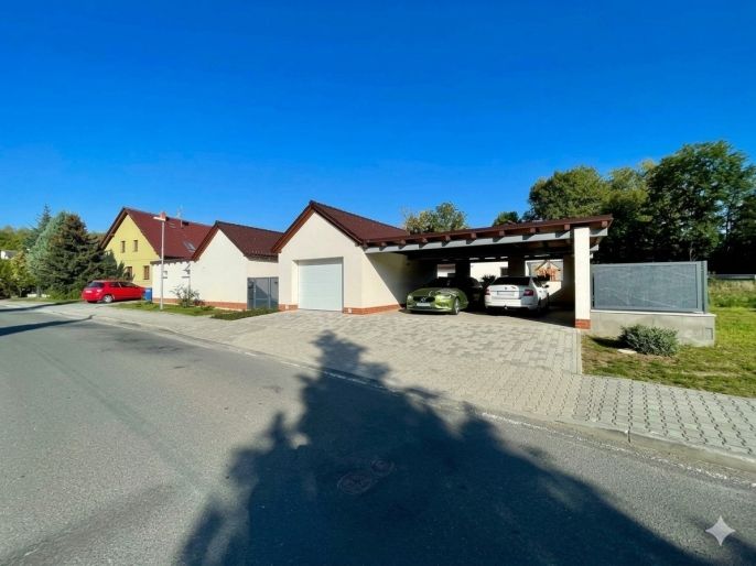 Pronájem, Garáž, Hradec Králové