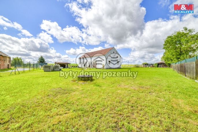 Prodej, Zemědělský objekt, Křižovatka