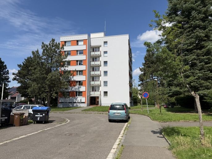 Pronájem, Byt 1+kk, Hradec Králové