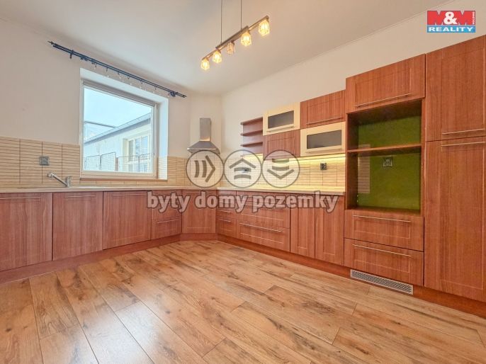 Prodej, Byt 4+1, Mladá Vožice