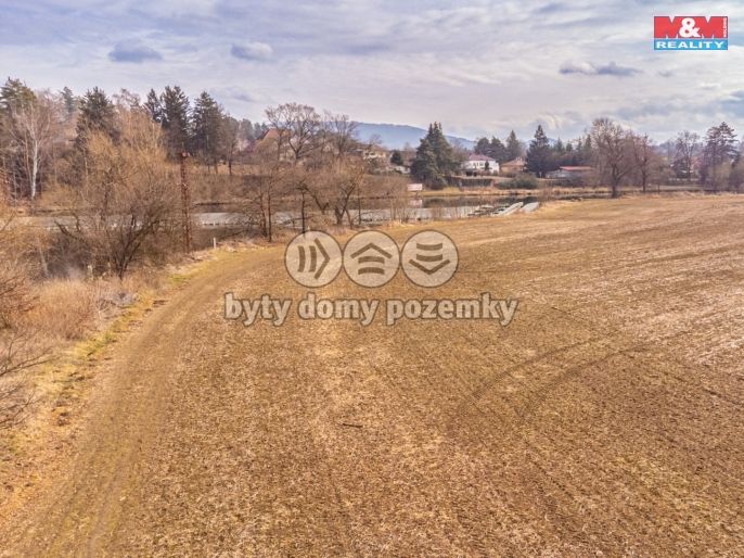 Prodej, Pole, Poříčí nad Sázavou