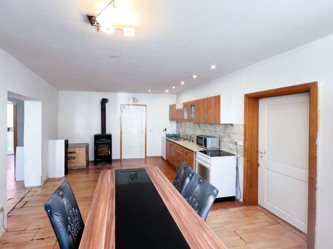 Prodej, Byt 3+1, Volary