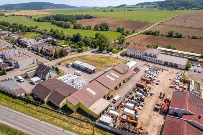 Prodej, Obchod a služby, Čebín