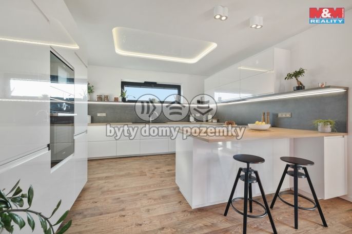 Prodej, Rodinný dům, Loukovec