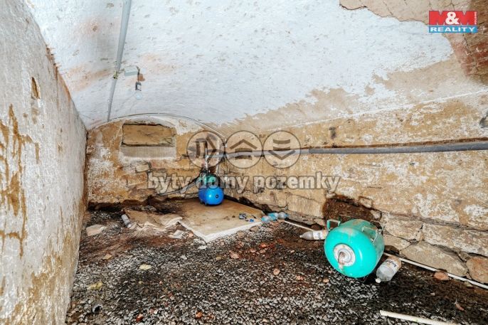 Prodej, Rodinný dům, Bezvěrov