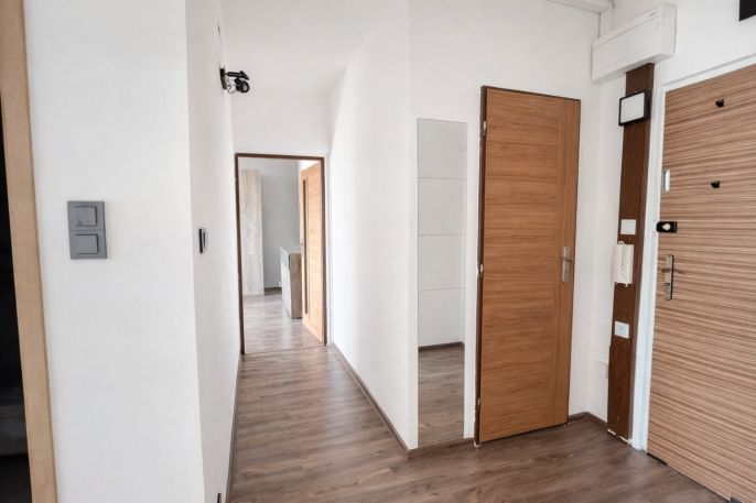 Pronájem, Byt 2+1, Louny