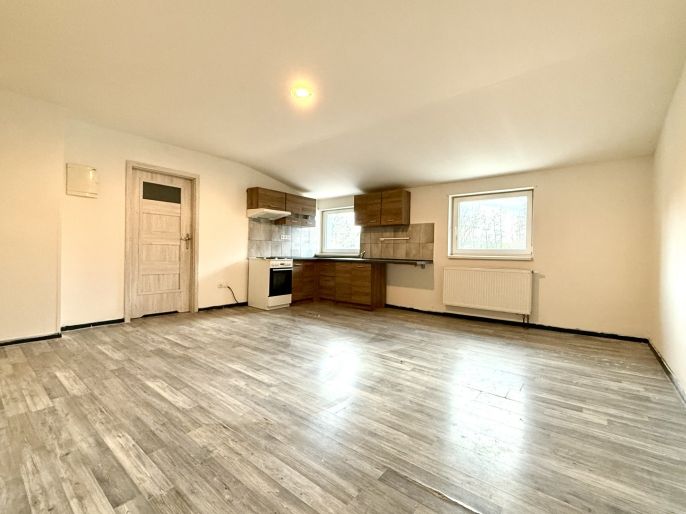 Pronájem, Byt 3+kk, Slaný