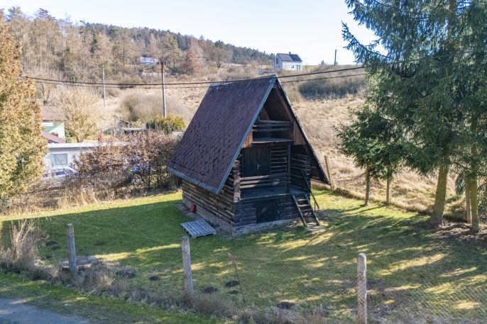 Prodej, Chata, Chrást