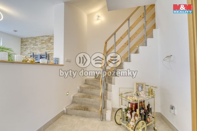 Prodej, Rodinný dům, Postřižín