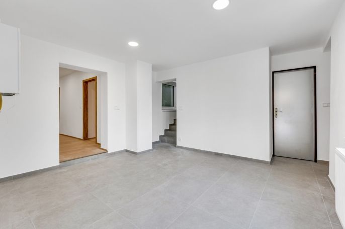 Prodej, Rodinný dům, Lochovice