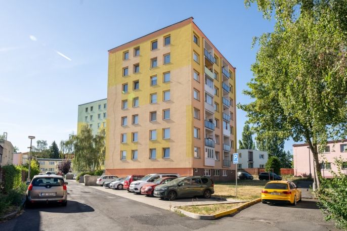 Pronájem, Byt 3+kk, Chomutov