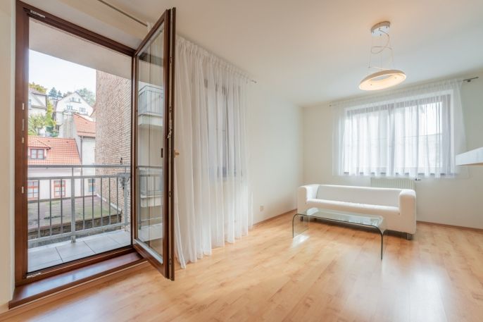 Pronájem, Byt 1+kk, Praha