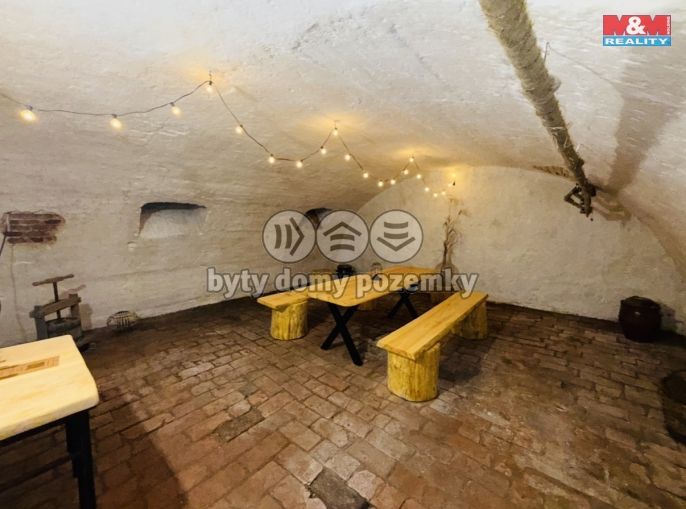 Prodej, Obchodní objekt, Loštice