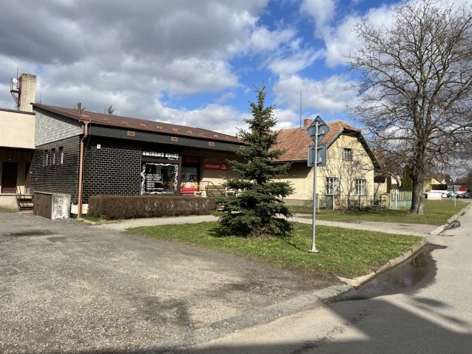 Pronájem, Obchod a služby, Klešice