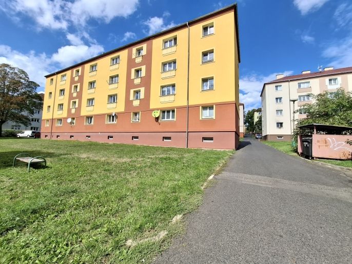 Pronájem, Byt 2+1, Ostrov