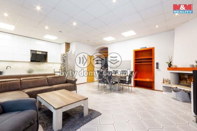 Prodej, Byt 4+kk, Opava