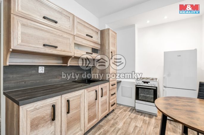 Prodej, Byt 1+1, Krupka