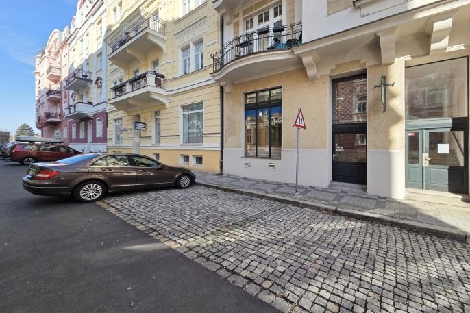 Pronájem, Obchod a služby, Karlovy Vary