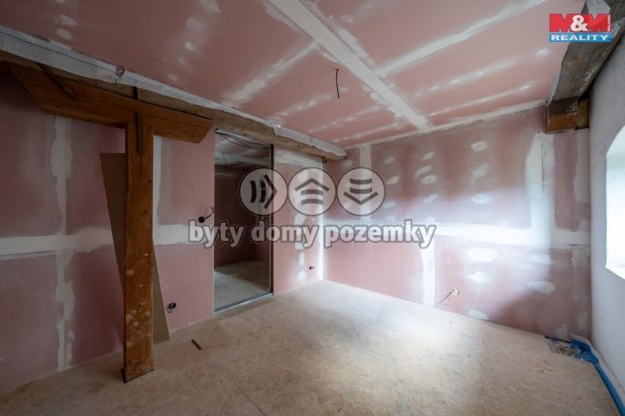 Prodej, Sklad, Králíky