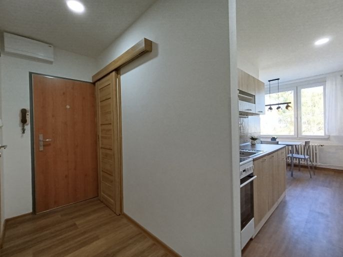 Pronájem, Byt 2+1, Česká Lípa