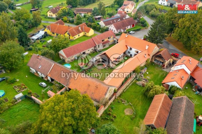 Prodej, Zemědělská usedlost, Lhenice