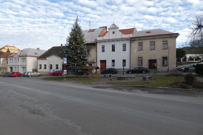 Prodej, Nájemní dům, Žleby