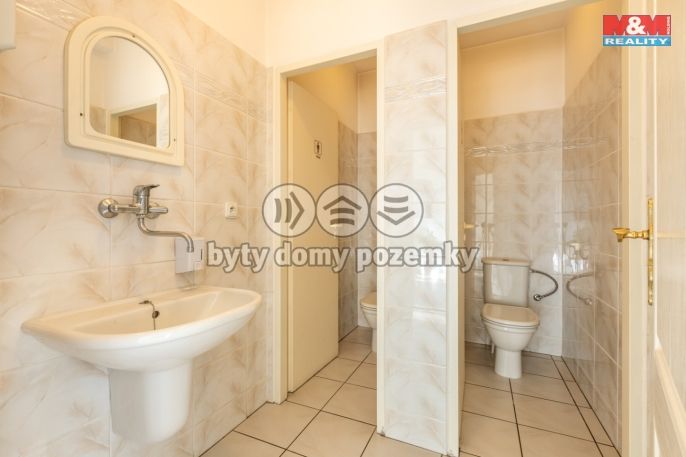 Prodej, Obchod a služby, Postoloprty