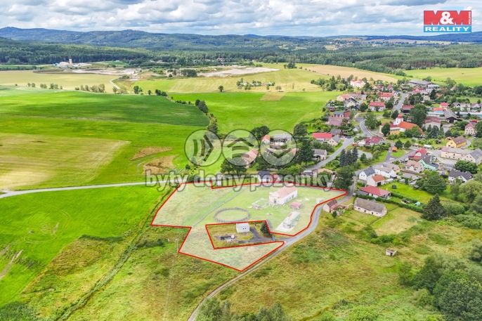 Prodej, Zemědělský objekt, Křižovatka