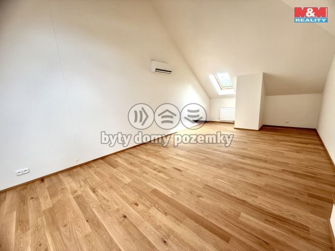 Prodej, Byt 2+kk, Praha