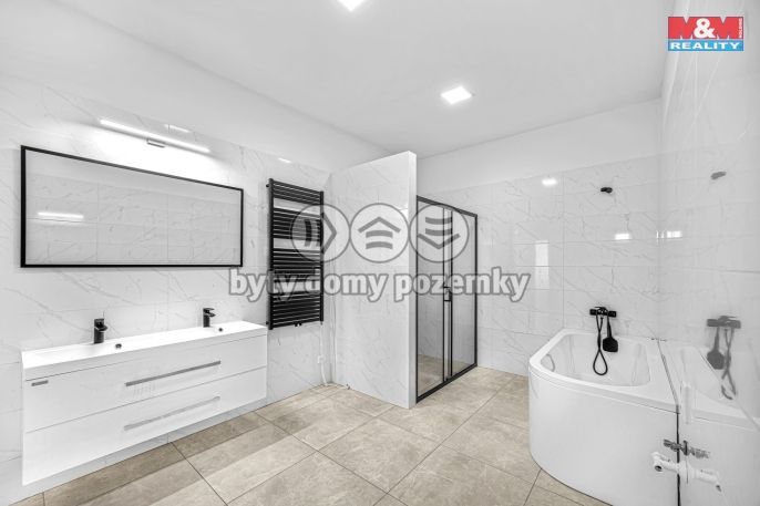 Prodej, Byt 3+1, Hradec Králové