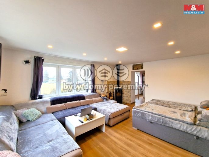 Prodej, Byt 4+kk, Třebom