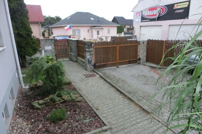 Pronájem, Byt 1+kk, Praha