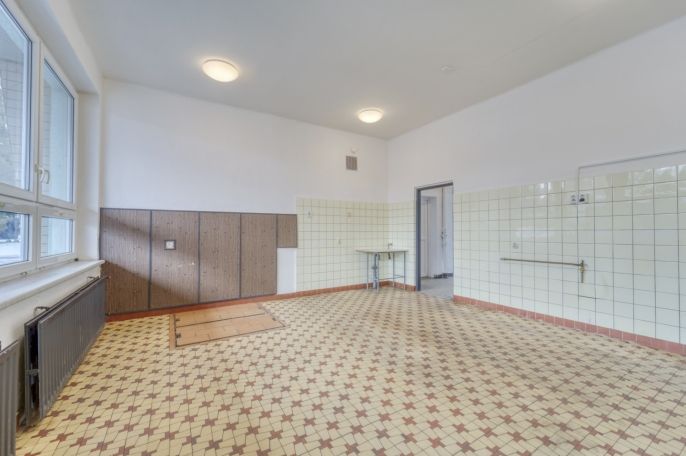 Pronájem, Obchod a služby, Klatovy