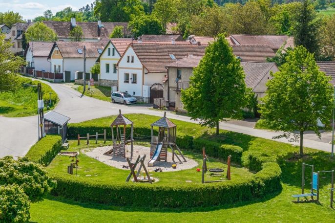 Pronájem, Zahrada, Milešov