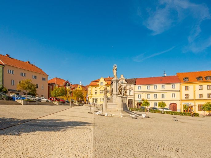 Pronájem, Obchod a služby, Votice