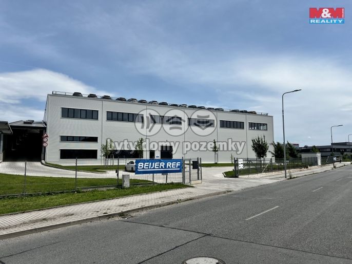 Pronájem, Obchod a služby, Nupaky