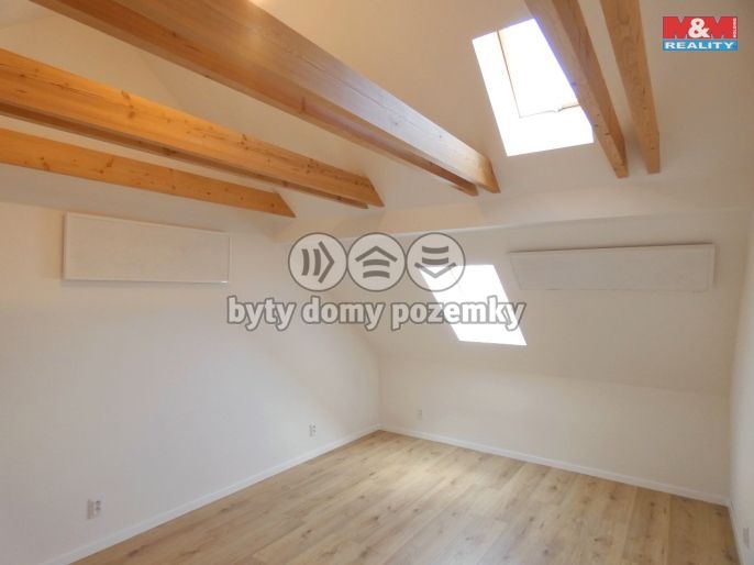 Pronájem, Byt 3+kk, Libenice