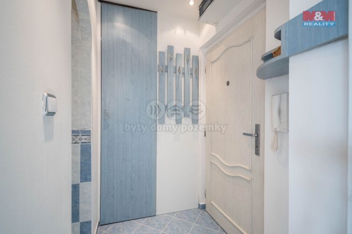 Pronájem, Byt 1+kk, Kladno