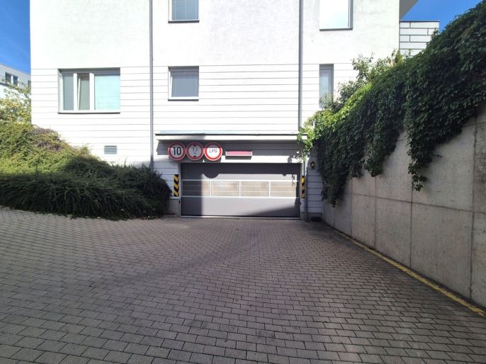 Prodej, Garáž, Beroun
