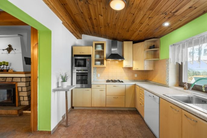 Prodej, Rodinný dům, Pchery