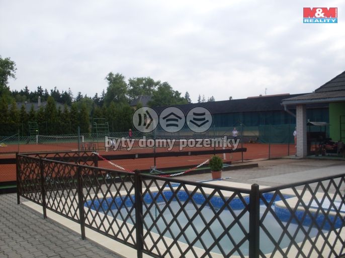 Prodej, Obchod a služby, Babice