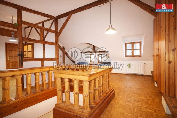 Prodej, Byt 5+1 a větší, Loket