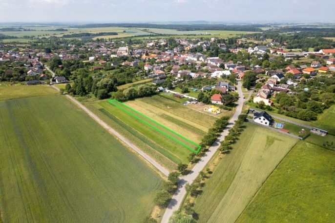 Prodej, Pole, Velký Újezd