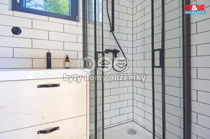 Prodej, Chata, Benešov