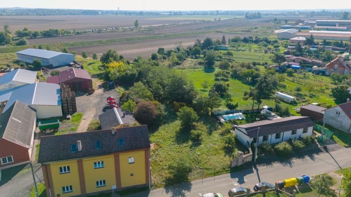 Prodej, Pozemek k bydlení, Zálezlice