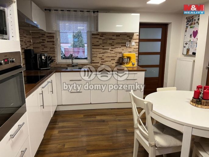 Prodej, Rodinný dům, Výškov